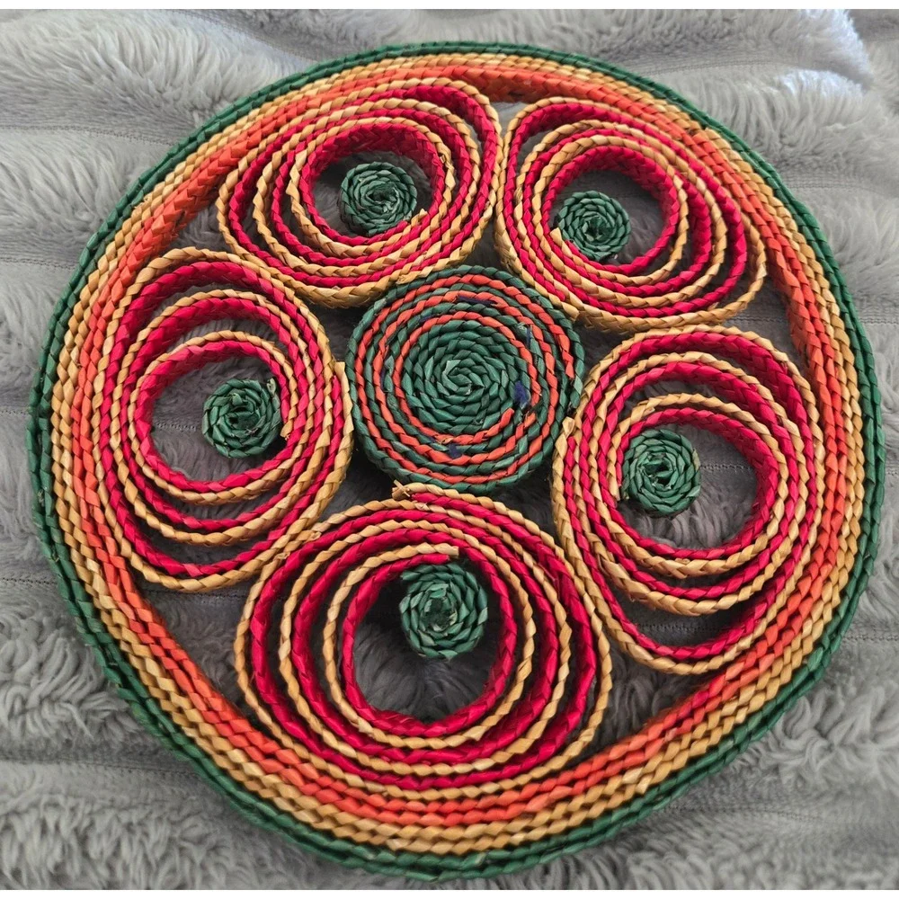 Vintage Woven Straw Trivet Spiral Boho Hot Pad Green Orange Red 7.25 Inch
